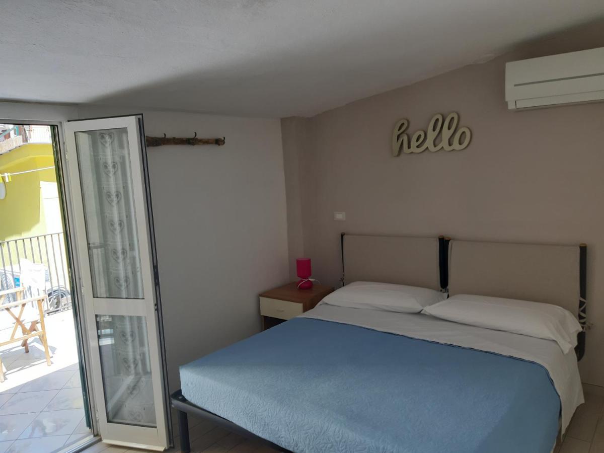 Mare Dentro Hotel Riomaggiore Ngoại thất bức ảnh